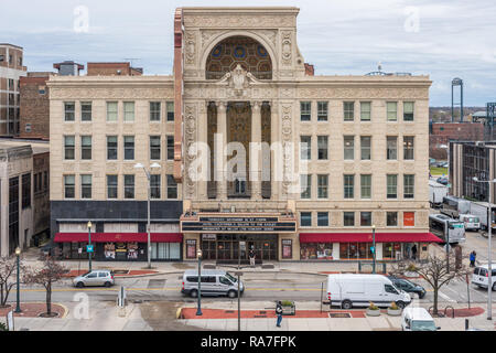 Rialto Theater building in downtown Joliet Stock Photo