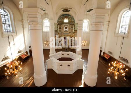 Torah Ark in Late Baroque Wlodawa Great Synagogue built 1764 to 1774 preserved as museum is one of the best-preserved synagogues in Poland. Wlodawa, P Stock Photo