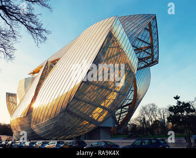 Louis vuitton building construction hi-res stock photography and images -  Alamy