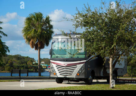 Motorhome in campground, Topeekeegee Yugnee Park, Hollywood, Florida Stock Photo