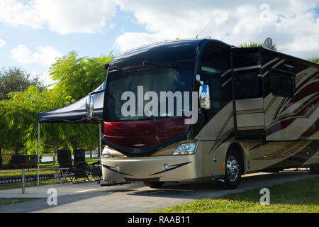 Motorhome in campground, Topeekeegee Yugnee Park, Hollywood, Florida Stock Photo