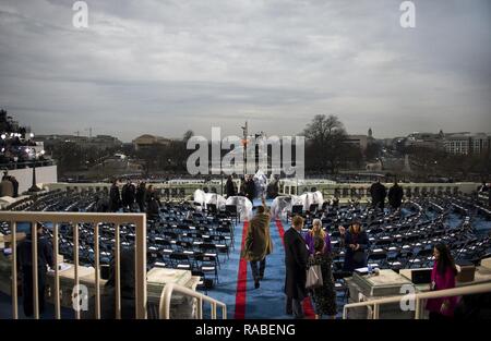 Members of Joint Task Force National Capital Region, Presidential Inaugural Committee and federal staff prepare for the 58th Presidential Inauguration in Washington, D.C., Jan. 20, 2017. More than 5,000 military members from across all branches of the armed forces of the United States, including reserve and National Guard components, provided ceremonial support and Defense Support of Civil Authorities during the inaugural period.