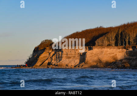 Dranske, Germany. 03rd Jan, 2019. Sunset over the island of Hiddensee ...