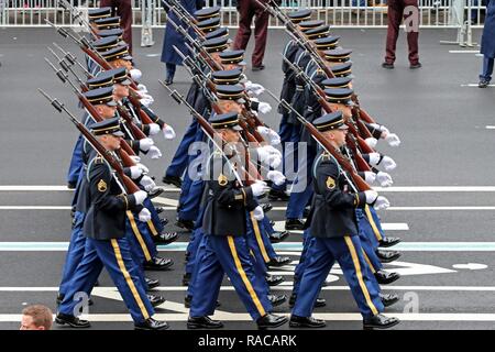 Soldiers of 1st Platoon, E Company, 3d U.S. Infantry Regiment, “The Old Guard,” march down Pennsylvania Avenue during the 58th Presidential Inauguration in Washington, D.C., Jan. 20, 2017. Military personnel assigned to Joint Task Force - National Capital Region provided military ceremonial support and Defense Support of Civil Authorities during the inaugural period. Stock Photo