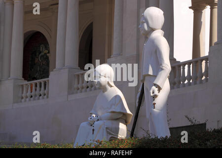 Statue of two of the three shepherd children of Fatima Stock Photo