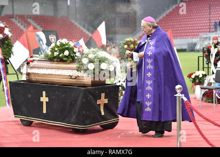 Last farewell ceremony with legendary Slovak football forward Jozef Adamec was held on January 4, 2019, in Trnava, Slovakia. Adamec, a silver medallist from the World Cup in Chile in 1962, died at the age of 76 years on December 24, 2018. After he ended his career of a professional player, Adamec was a successful football coach. In the Czechoslovak League, he played 383 matches and with 170 goals, he is the 10th in the Czechoslovak all-time top-scorers standings. He played 44 times in the Czechoslovak national football team, scoring 14 goals. He participated in the 1962 FIFA World Cup and the