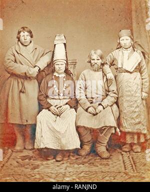 Group portrait of a Russian peasant family Russia, Anonymous