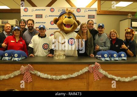 Chicago cubs mascot hi-res stock photography and images - Alamy