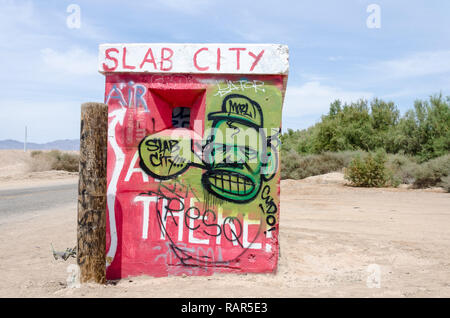 AUGUST 21 2018 - SLAB CITY, CA: Entrance sign to Slab City, a lawless community out in the California desert with residents who live off the grid Stock Photo