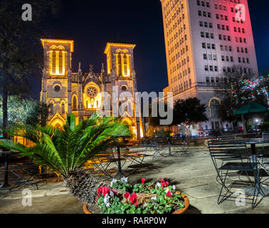 View of the San Fernando Cathedral from the Main Plaza Stock Photo