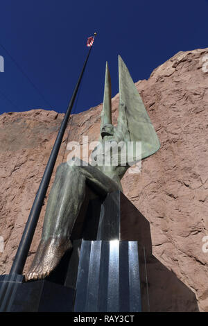 One of the two statues called 'Winged Figures of the Republic' by Oskar J.W. Hansen at Hoover Dam, Nevada, USA Stock Photo