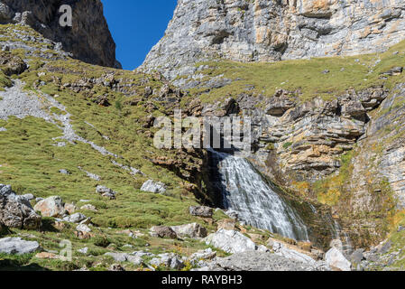 Horsetail waterfall in Ordesa National Park, Huesca, Spain Stock Photo
