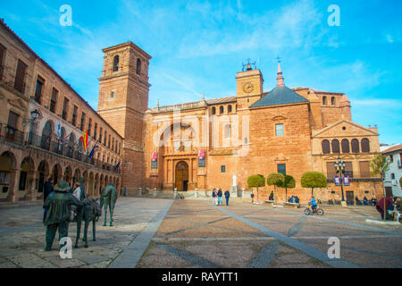 San Andres church. Plaza Mayor, Villanueva de los Infantes, Ciudad Real province, Castilla La Mancha, Spain. Stock Photo