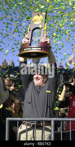 January 5, 2019. 5th Jan, 2019. Frisco, TX, U.S - North dakota state head coach CHRIS KLIEMAN celebrates after winning the FCS championship at Toyota Stadium. Credit: Jerome Hicks/ZUMA Wire/Alamy Live News Stock Photo