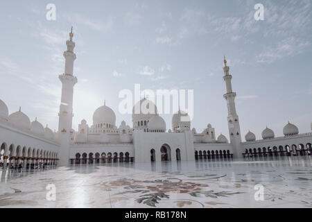 Dubai, UAE - October, 2018: Sheikh Zayed mosque in Abu Dhabi. The third biggest mosque in the world. Stock Photo