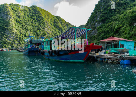 View of floating fishing village, Halong Bay, Vietnam Stock Photo