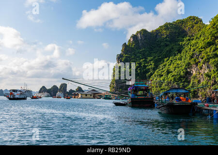 Floating village - halong Bay Vietnam Stock Photo