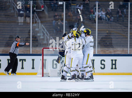 Indiana, USA. 05th Jan, 2019. Michigan players celebrate goal during NCAA Hockey game action between the Michigan Wolverines and the Notre Dame Fighting Irish at Notre Dame Stadium in Indiana. Michigan defeated Notre Dame 4-2. John Mersits/CSM/Alamy Live News Stock Photo