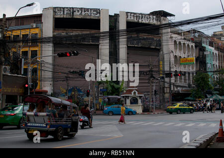 View of a beautiful old and with graffiti decorated Urban building near Khao San Road area in Bangkok, Thailand Stock Photo