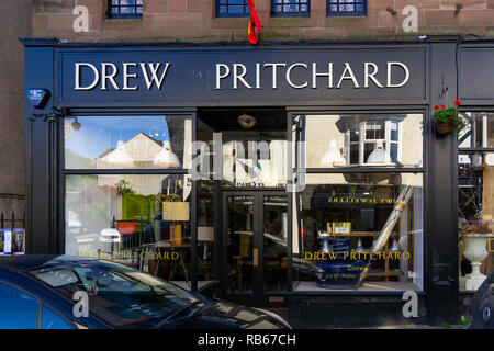 Drew pritchard shop conwy hi res stock photography and images Alamy