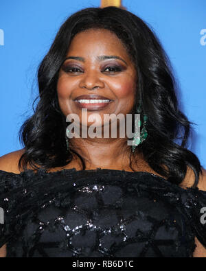 Beverly Hills, United States. 06th Jan, 2019. BEVERLY HILLS, LOS ANGELES, CA, USA - JANUARY 06: Actress Octavia Spencer wearing custom Christian Siriano with Lorraine Schwartz jewelry poses in the press room at the 76th Annual Golden Globe Awards held at The Beverly Hilton Hotel on January 6, 2019 in Beverly Hills, Los Angeles, California, United States. (Xavier Collin/Image Press Agency) Credit: Image Press Agency/Alamy Live News Stock Photo