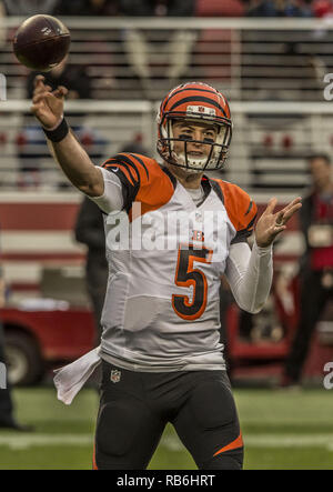 Santa Clara, California, USA. 20th Dec, 2015. Cincinnati Bengals quarterback AJ McCarron (5) passes downfield on Sunday, December 20, 2015, at Levis Stadium in Santa Clara, California. The Bengals defeated the 49ers 24-14. Credit: Al Golub/ZUMA Wire/Alamy Live News Stock Photo