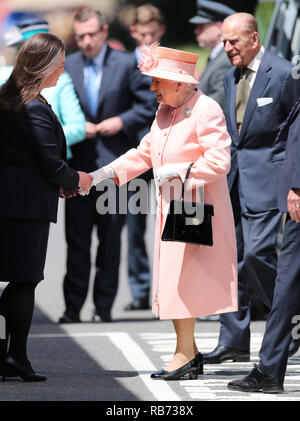 Queen Elizabeth II, arrives at Slough, train station, Berkshire. The Queen, and The Duke of Edinburgh attended the railway station to mark the 175th a Stock Photo
