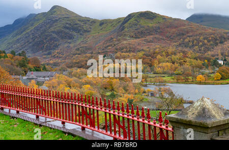 Padarn Lake at the foot of Snowdon (hidden by cloud), Slate museum and Dolbadarn Castle. Taken in November 2018. Stock Photo