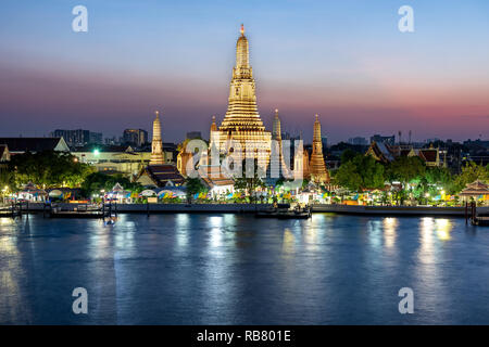 Wat Arun Temple at sunset landmark of Bangkok, Thailand Stock Photo