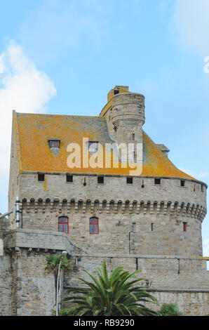 House in Saint-Malo Stock Photo - Alamy