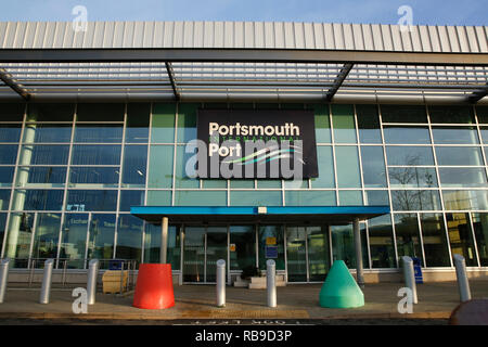 Portsmouth, UK. 8th Jan, 2019. Portsmouth International Port terminal building at the Portsmouth International Port, Portsmouth, UK, Tuesday Jan. 8 2019. Leader of the Liberal Democrats Party, Vince Cable visited the port to learn about the pressure the port could be under as a result of No Deal Brexit.  Credit: Luke MacGregor/Alamy Live News Stock Photo