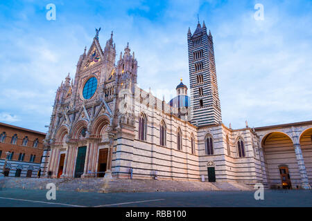 Siena Cathedral (Italian: Duomo di Siena) (1348) is a medieval church in Siena, Italy Stock Photo