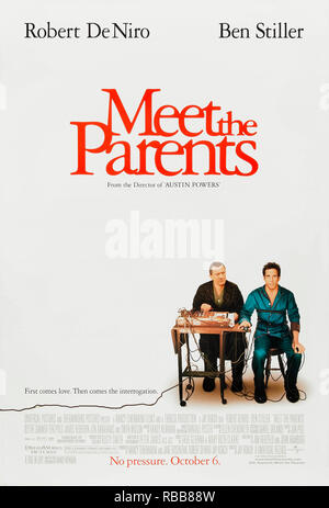 Meet The Parents 00 Directed By Jay Roach And Starring Ben Stiller Robert De Niro Teri Polo And Owen Wilson Greg Focker Meets His Girlfriend S Protective And Cia Trained Father Stock Photo