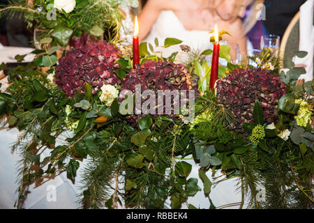 Table decorations on a wedding day ready for the wedding breakfast Stock Photo
