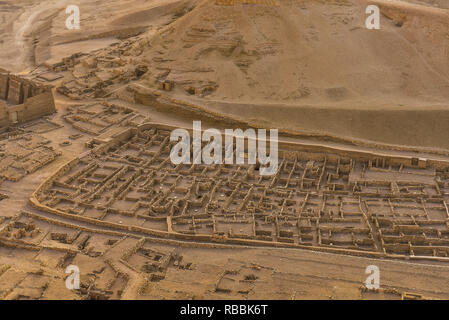 Ancient ruins at the village of The Workers at Deir El-Medina, a view from a hot air balloon, Luxor, Egypt, october 22, 2018 Stock Photo