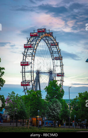 Ferris wheel Vienna, view at dusk of the Riesenrad ferris wheel (famously featured in the 1949 film The Third Man) in the Prater park in Vienna, Wien. Stock Photo