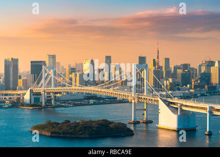 Rainbow Bridge and Tokyo Bay, Odaiba, Tokyo, Kanto region, Japan. Stock Photo