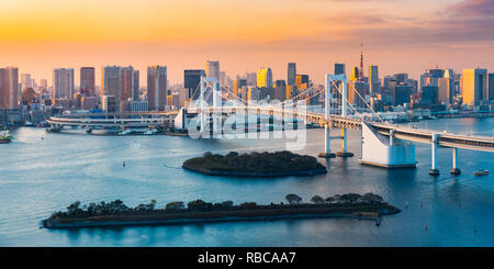 Rainbow Bridge and Tokyo Bay, Odaiba, Tokyo, Kanto region, Japan. Stock Photo