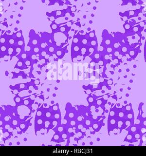 Abstract seamless pattern with liquid and geometric shapes colored in modern protone purple color Stock Vector