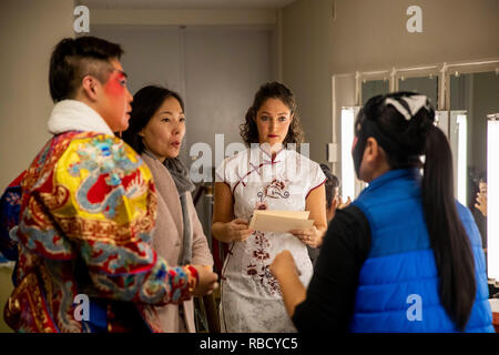 Beijing, USA. 16th Nov, 2018. Carrie Feyerabend (2nd R) prepares with other performers before a performance at the State University of New York at Buffalo (UB) in Buffalo, New York State, the United States, on Nov. 16, 2018. Credit: Wang Ying/Xinhua/Alamy Live News Stock Photo