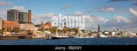 Skyline at the Elbe river, Hamburg, Germany, Europe Stock Photo