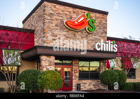 Chili's restaurant at sunset in Loganville, Georgia. (USA) Stock Photo