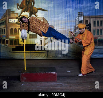 Magician P. C. Sorcar performing magic trick on woman, Protul Chandra Sorcar, Indian magician, India, Asia Stock Photo