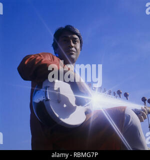 Musician Amjad Ali Khan playing sitar, India, Asia Stock Photo