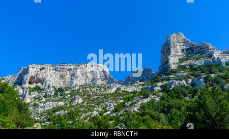 The 'Rocher de Goudes', 'Les Lames'  and the 'Rocher de Saint-Michel d’Eau Douce' in the Calanques National Park of Marseille, France Stock Photo