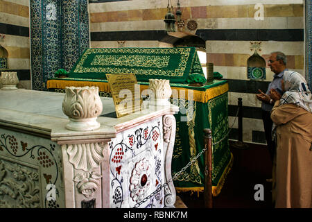 Saladin. Salah Al-Din Al-Ayoubi tomb, and an empty  marble gift of  Wilhem II , king of Germany. Damascus. Syria, Middle East Stock Photo