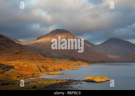 Yewbarrow and Great Gable from Wast Water at sunset, in the English Lake District Stock Photo