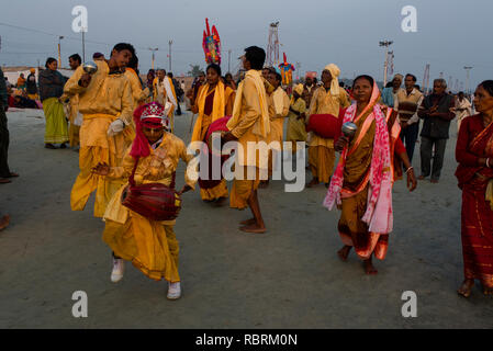 Pilgrims perform devotional songs at Gangasagar fair. Stock Photo