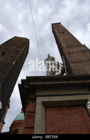 Two famous falling towers Asinelli and Garisenda in the morning, Bologna, Emilia-Romagna, Stock Photo
