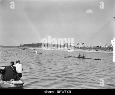 Aanvang Europese Roeikampioenschappen Gent, Bestanddeelnr 907-2944. Stock Photo